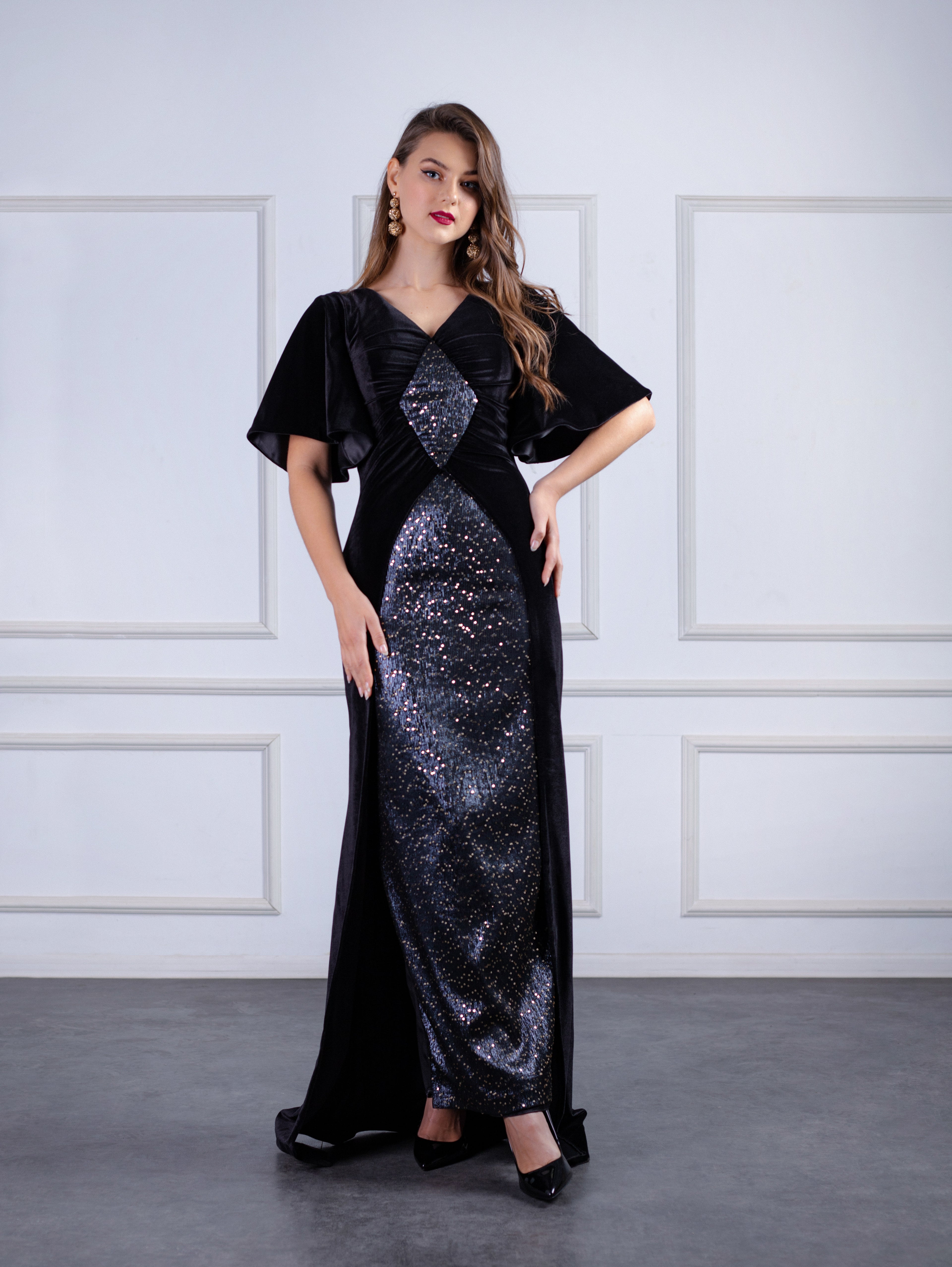 Vintage-inspired Velvet Dress