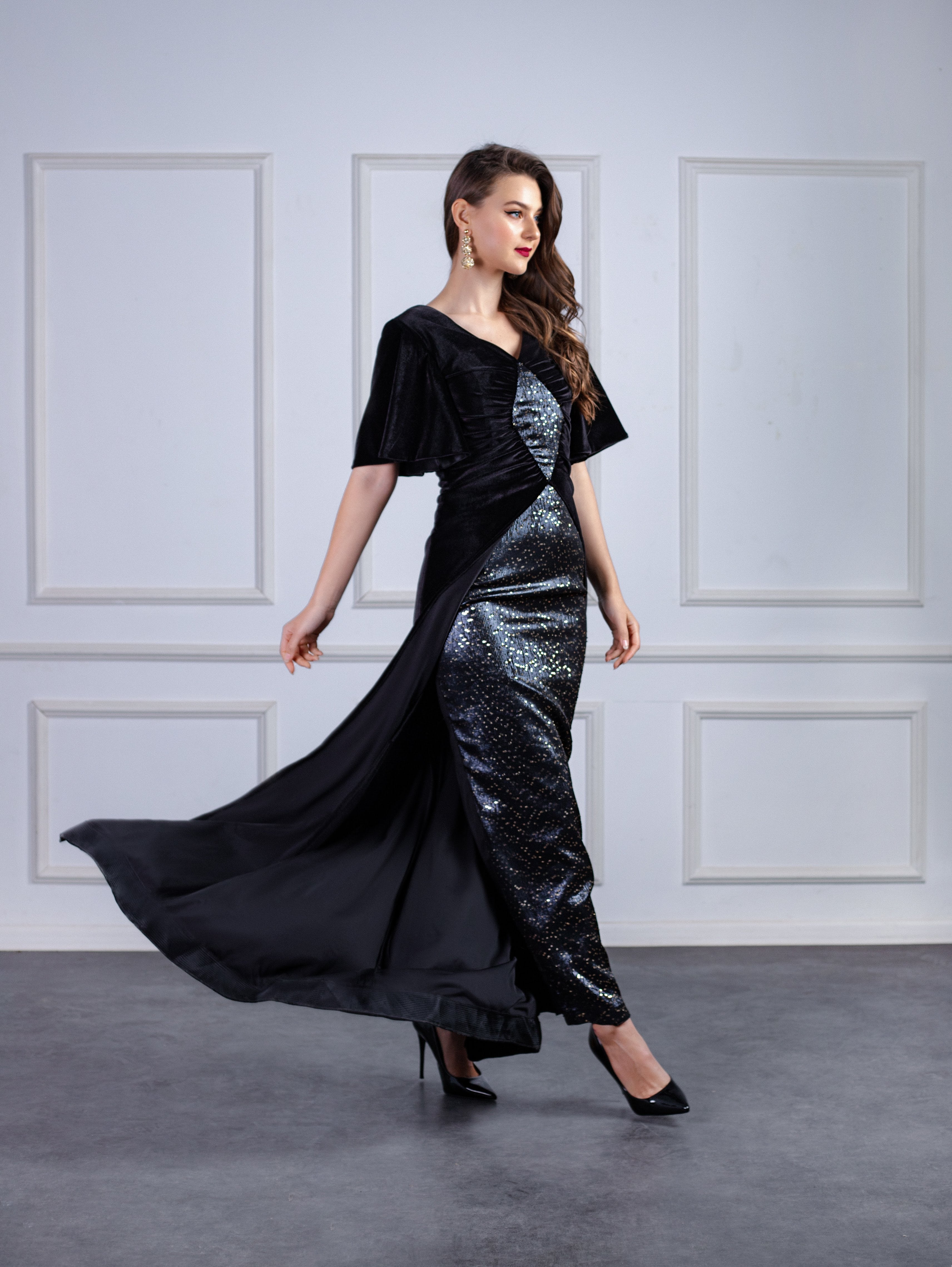 Vintage-inspired Velvet Dress