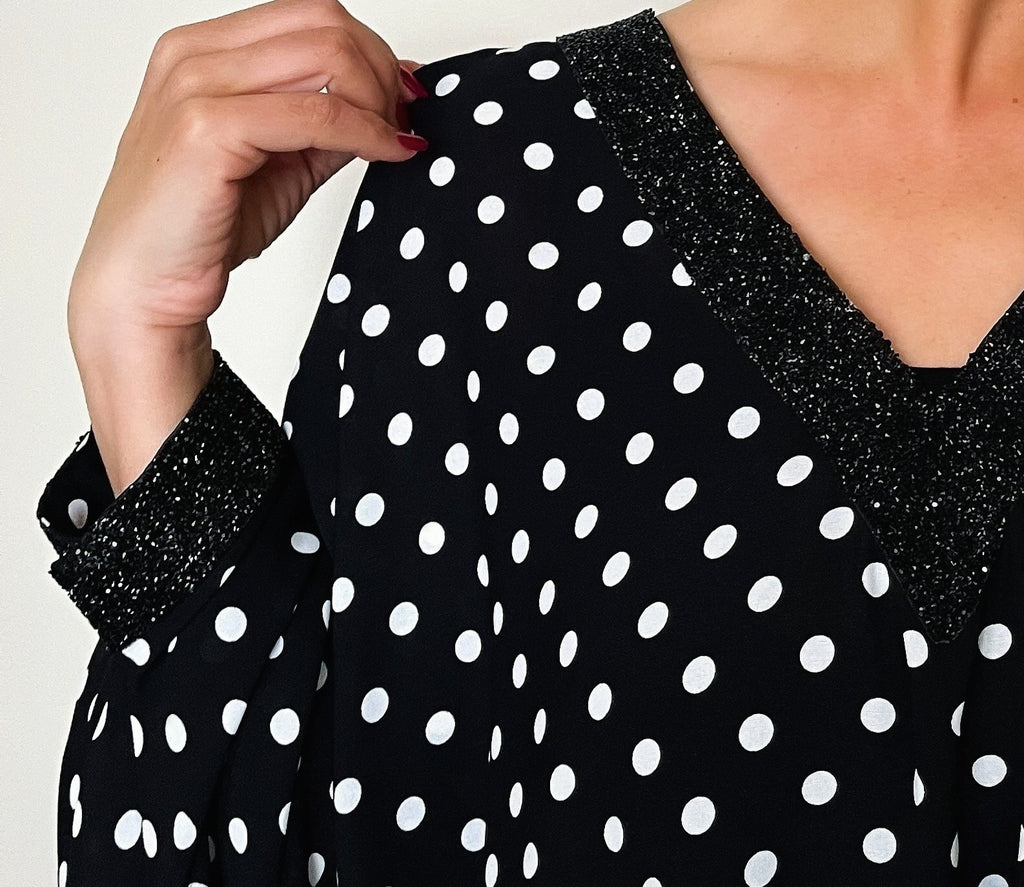 Embellished V-Neck Kaftan